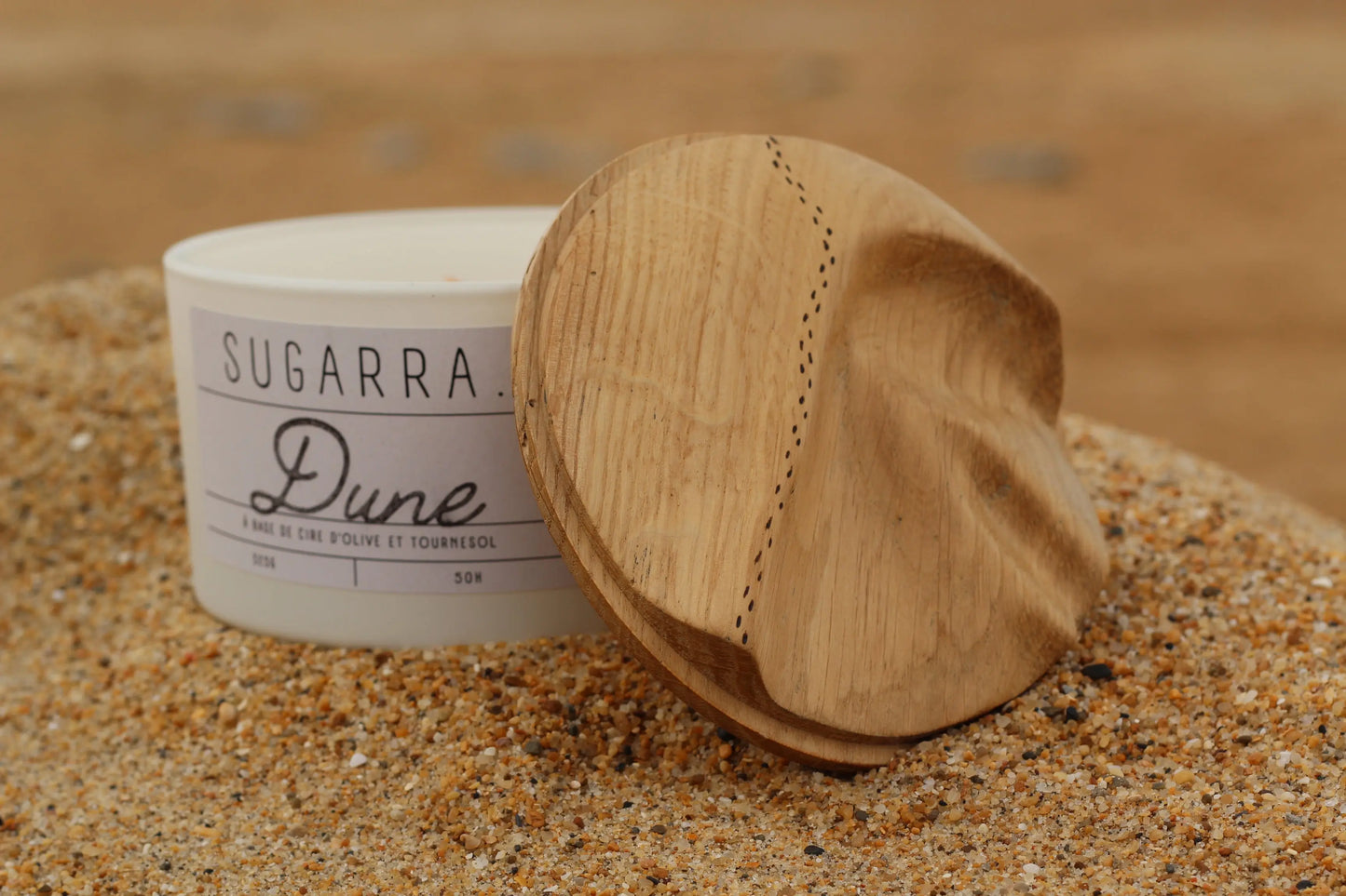 Bougie artisanale parfumée "Dune" avec couvercle sculpté à la main - 350 g Sugarra