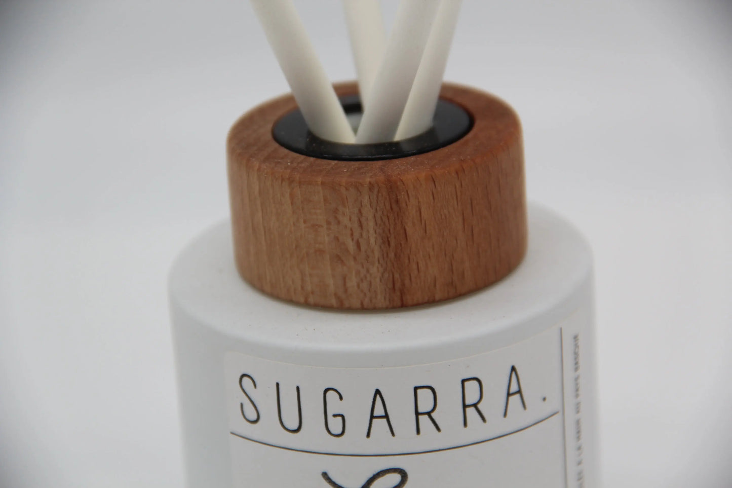 Diffuseur à tiges 100 ml avec bouchon en Bois spéciaux ( Hêtre Rouge ) - Pièce n°03 Sugarra