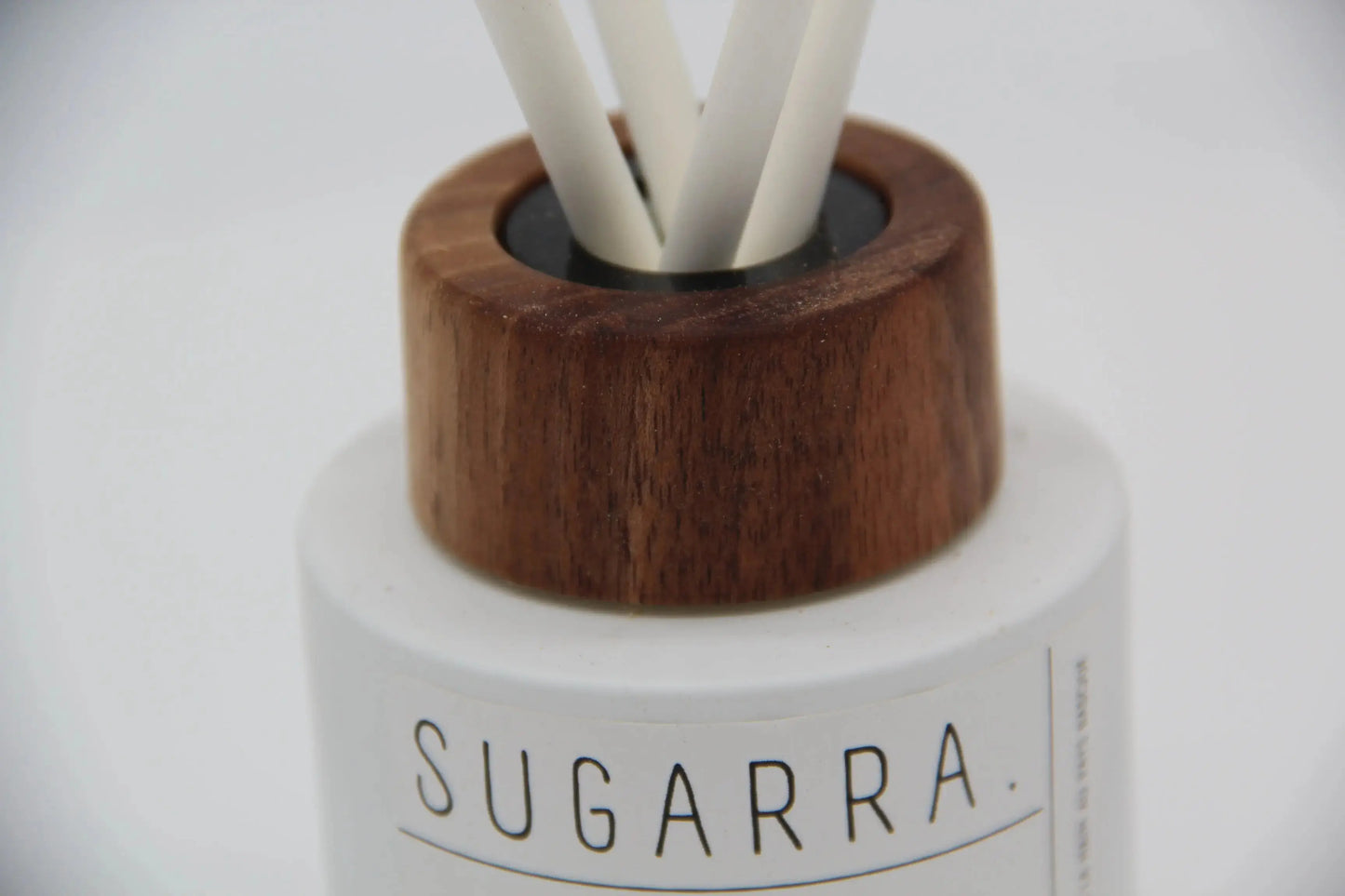 Diffuseur à tiges 100 ml avec bouchon en Noyer - Pièce n°04