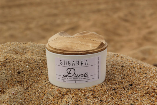 Bougie artisanale parfumée "Dune" avec couvercle sculpté à la main - 350 g Sugarra