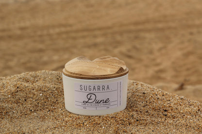 Bougie artisanale parfumée "Dune" avec couvercle sculpté à la main - 350 g Sugarra