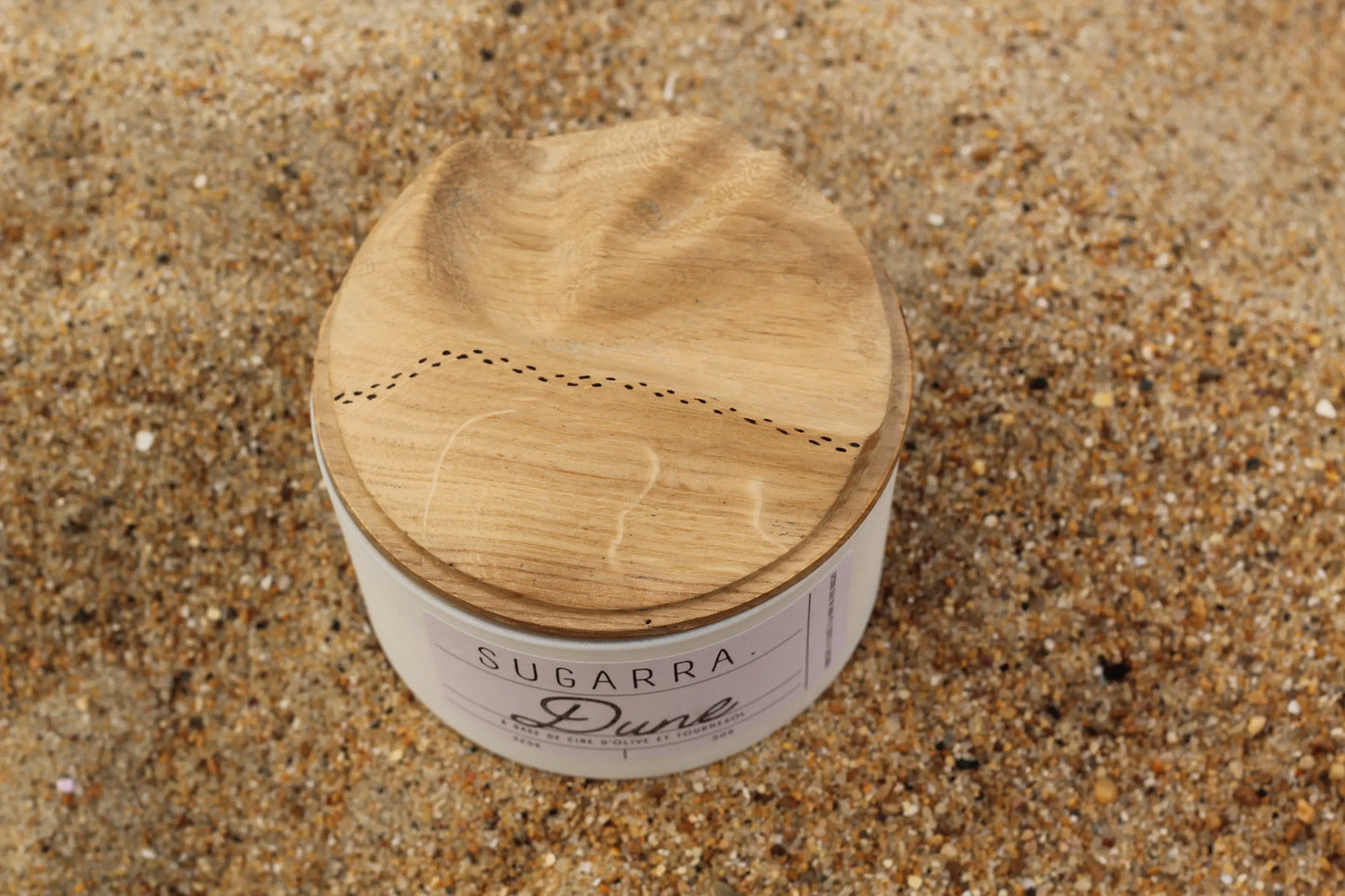 Bougie artisanale parfumée "Dune" avec couvercle sculpté à la main - 350 g Sugarra