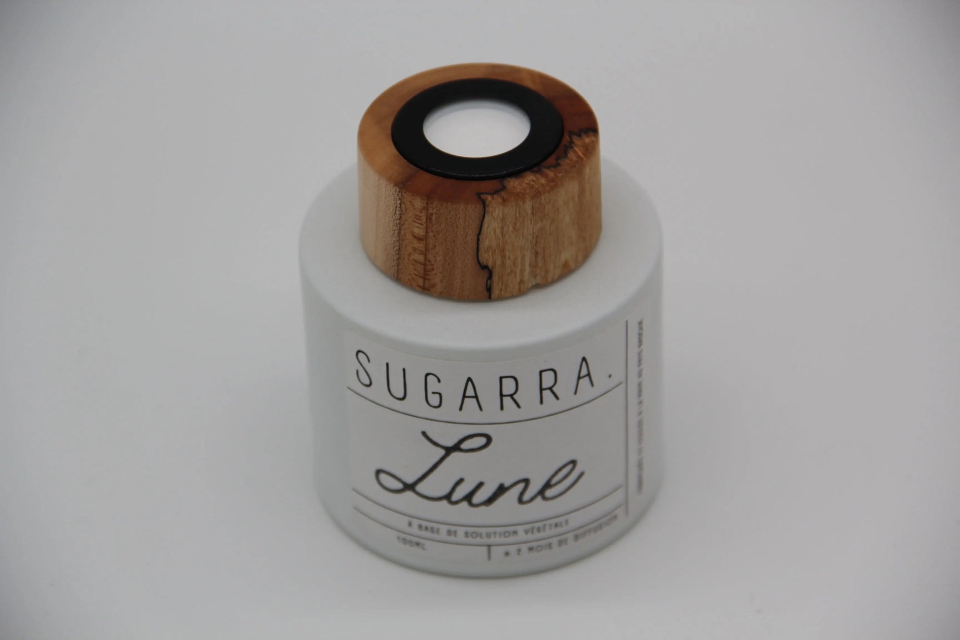 Diffuseur à tiges 100 ml avec bouchon en Bois spéciaux ( Erable échauffé ) - Pièce n°01 Sugarra